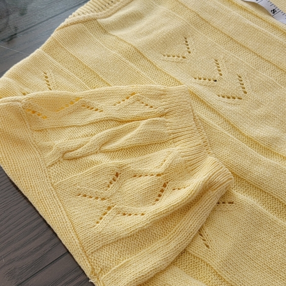 Vintage 90s Wool Carriage Court Yellow  Sweatshirt - Picture 6 of 7